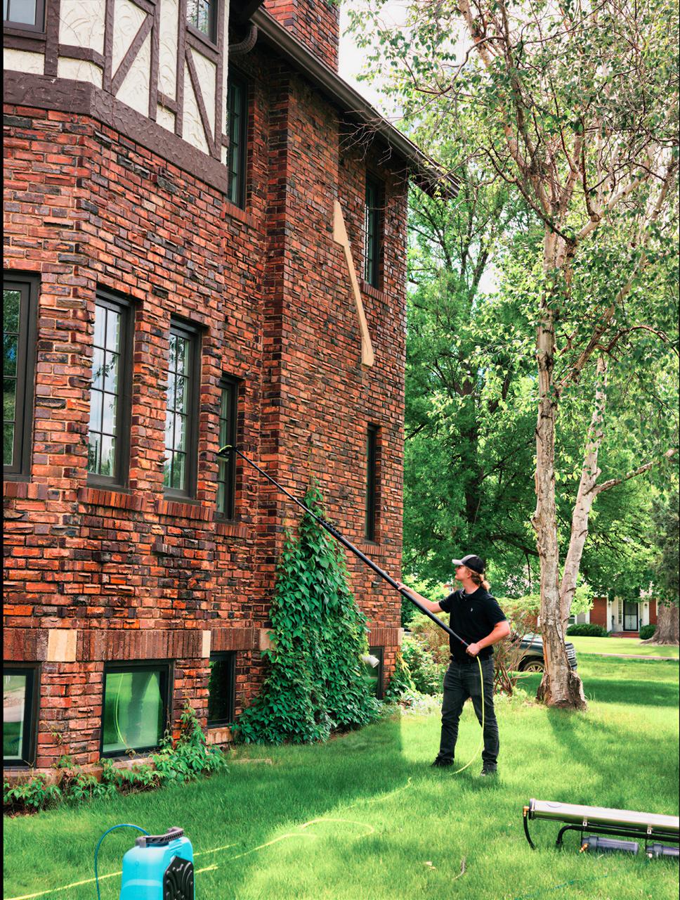 Residential exterior window cleaning